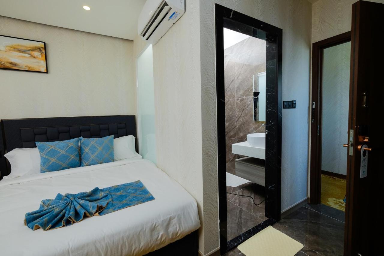 Diamond Hotel Thu Dau Mot Exterior photo